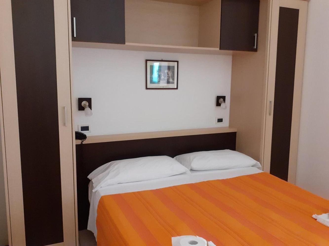 Hotel Ambasciata Cesenatico Zewnętrze zdjęcie