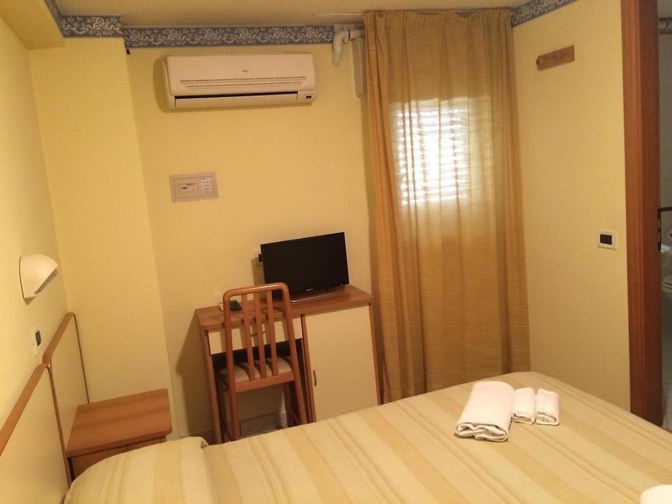 Hotel Ambasciata Cesenatico Zewnętrze zdjęcie