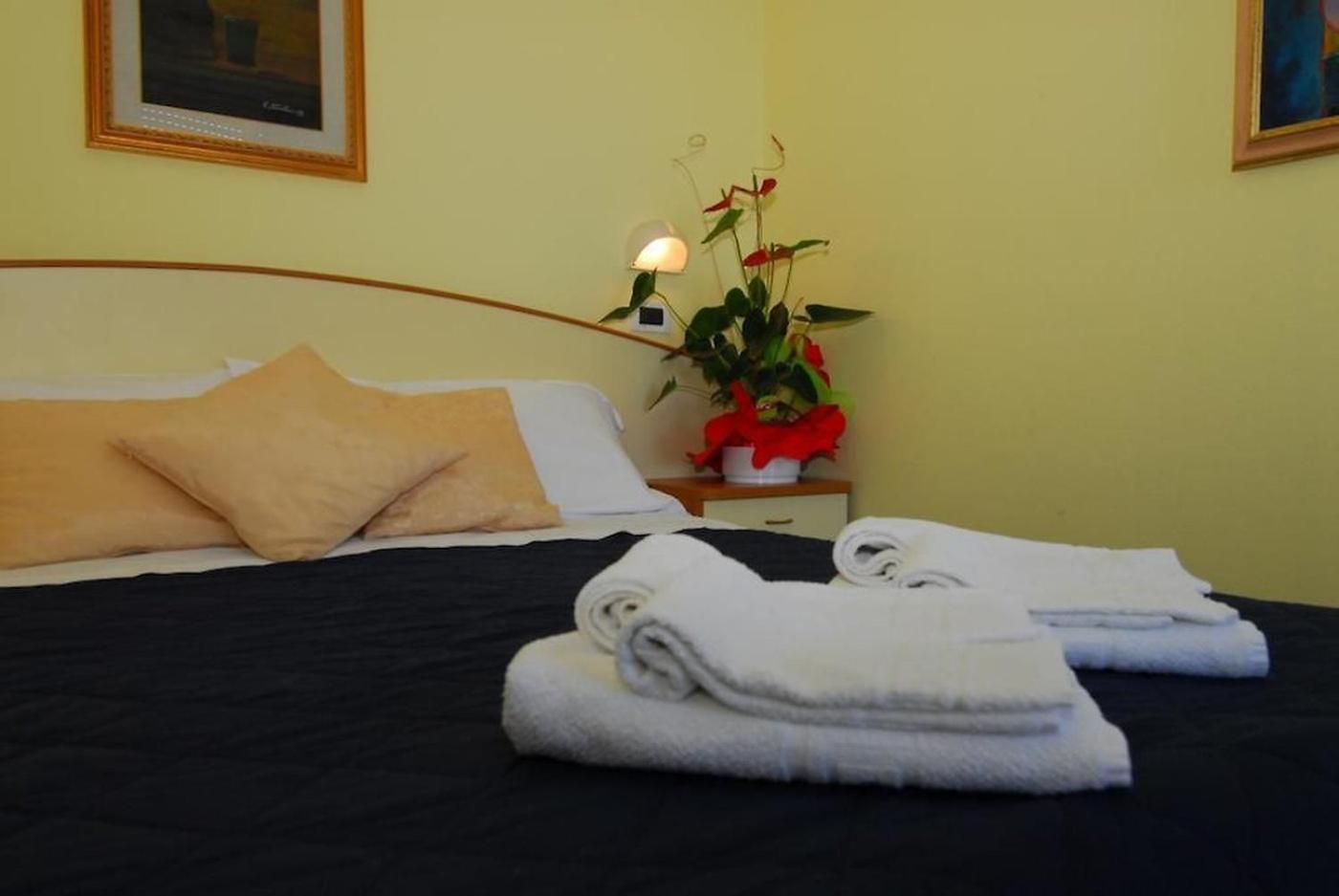 Hotel Ambasciata Cesenatico Zewnętrze zdjęcie