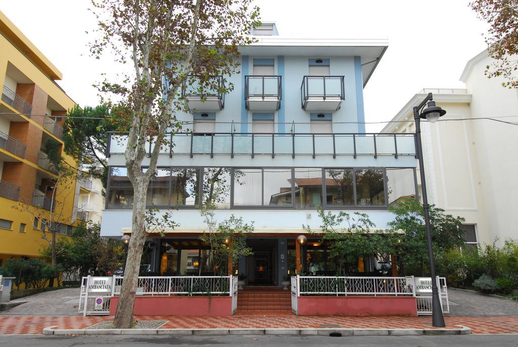 Hotel Ambasciata Cesenatico Zewnętrze zdjęcie
